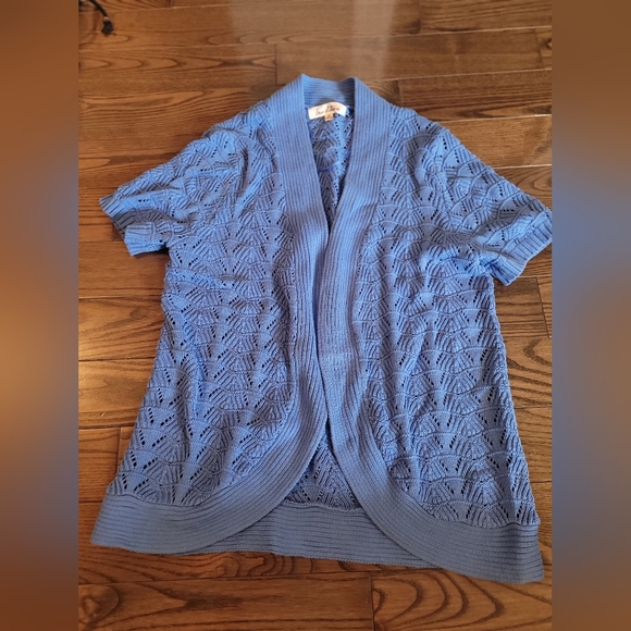 Periwinkle knit shrug, excellent condition, rarely wore, well cared for. - Picture 1 of 7